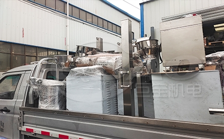 一批衛(wèi)生級(jí)上料小車，真空上料機(jī)發(fā)貨